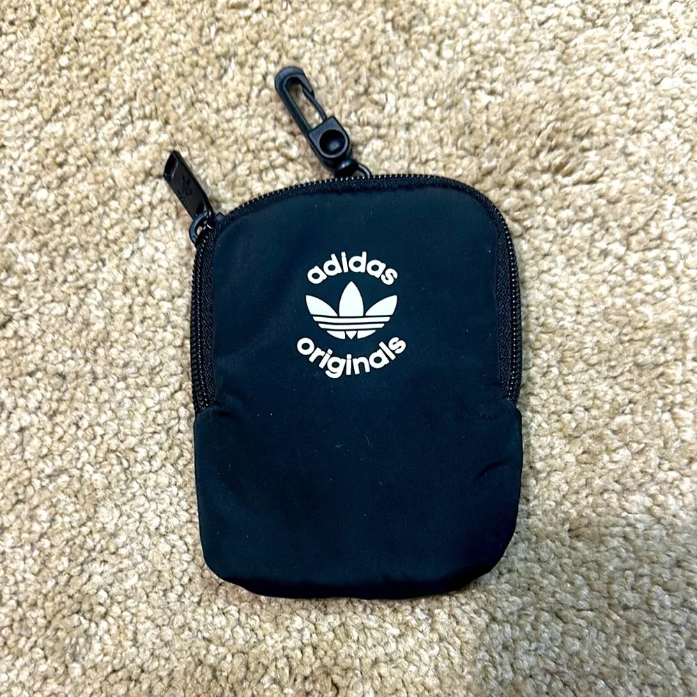 ADIDAS pouch